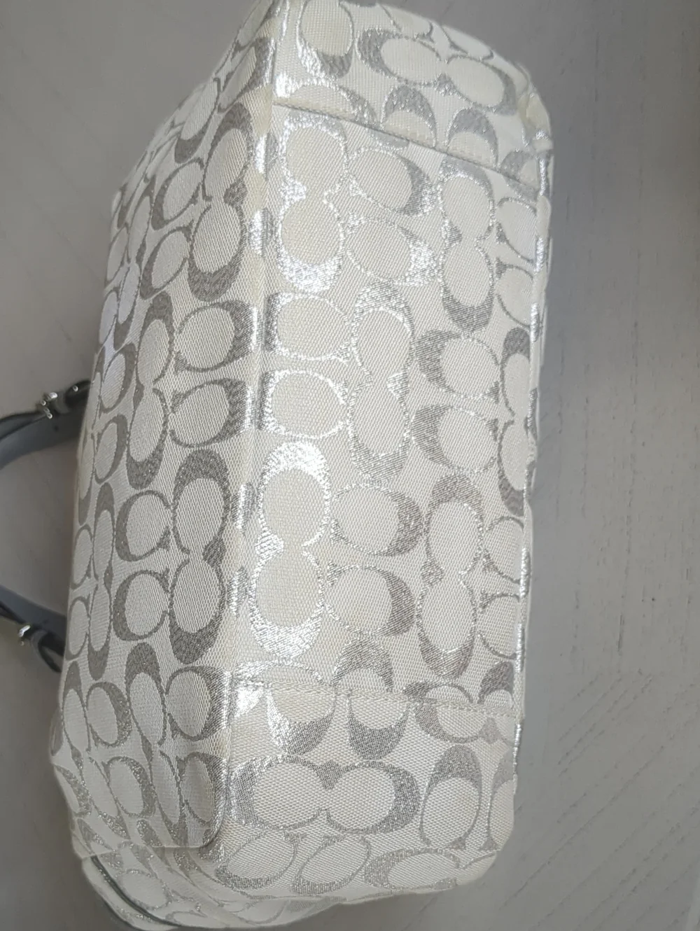Coach F17724 Gallery Lurex Signature East West Tote